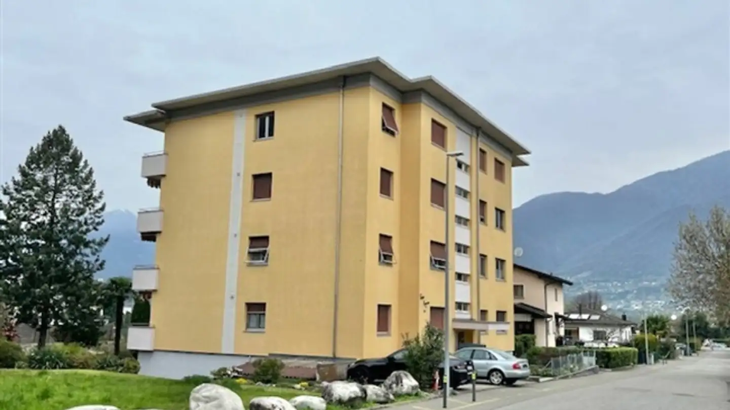 Apartment for sale - Via Al Trodo 14, 6572 Quartino