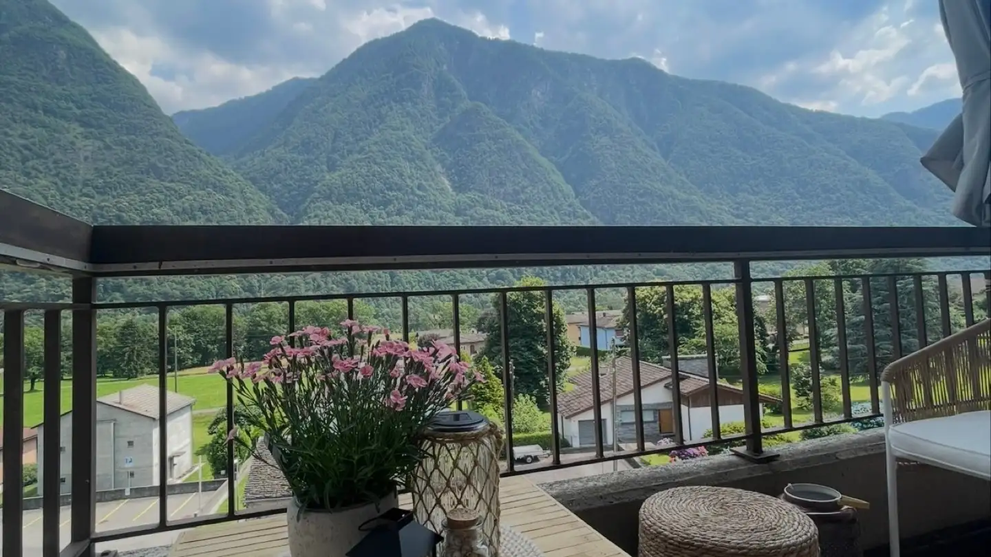 Wohnung mieten - 6537 Grono