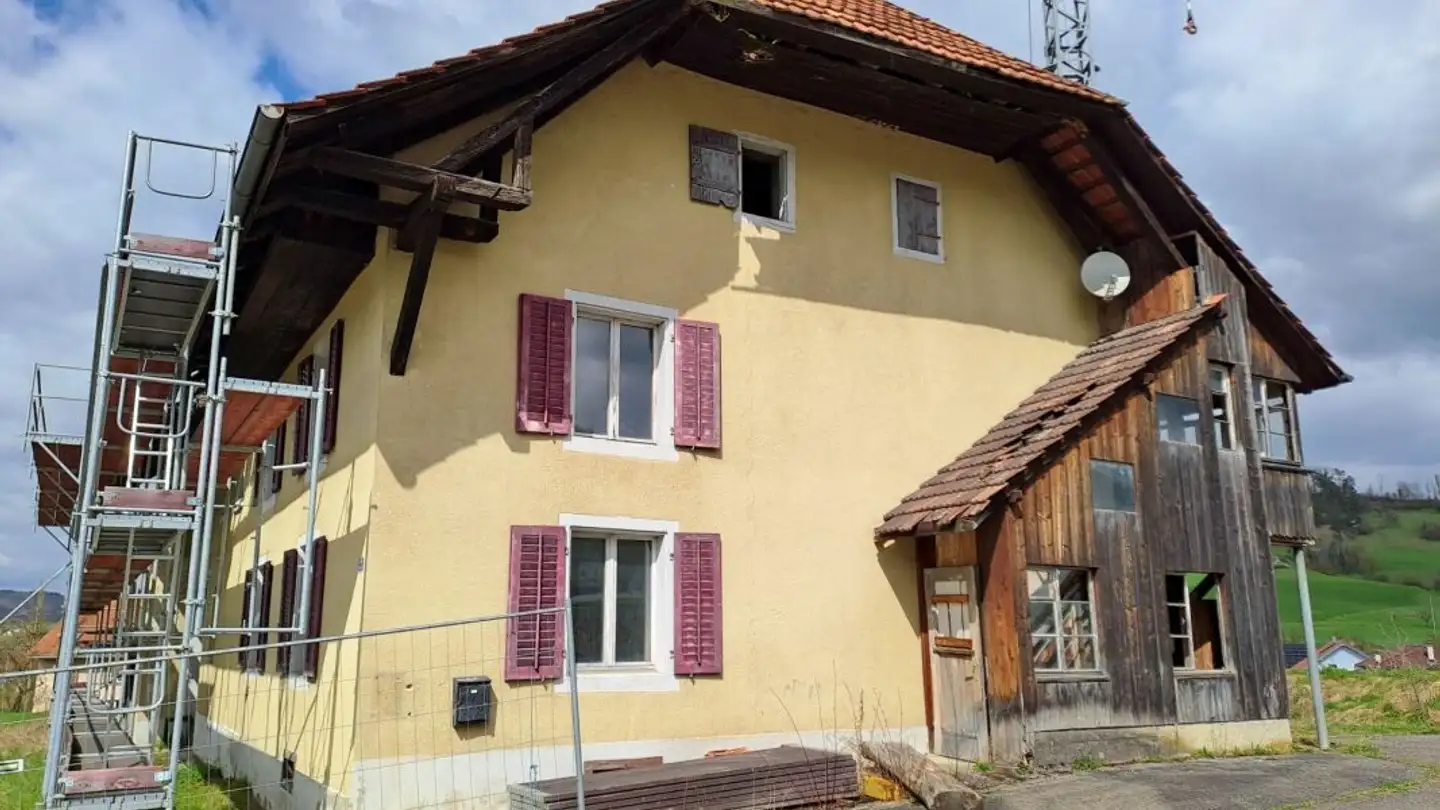 Edificio residenziale in vendita - Bözbergstrasse 2, 5078 Effingen