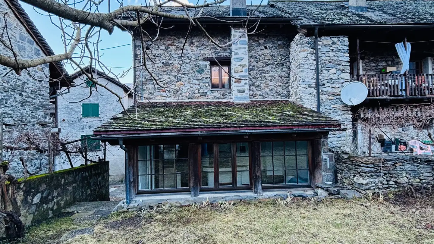 Maison à vendre - In Rugn, 6535 Roveredo GR