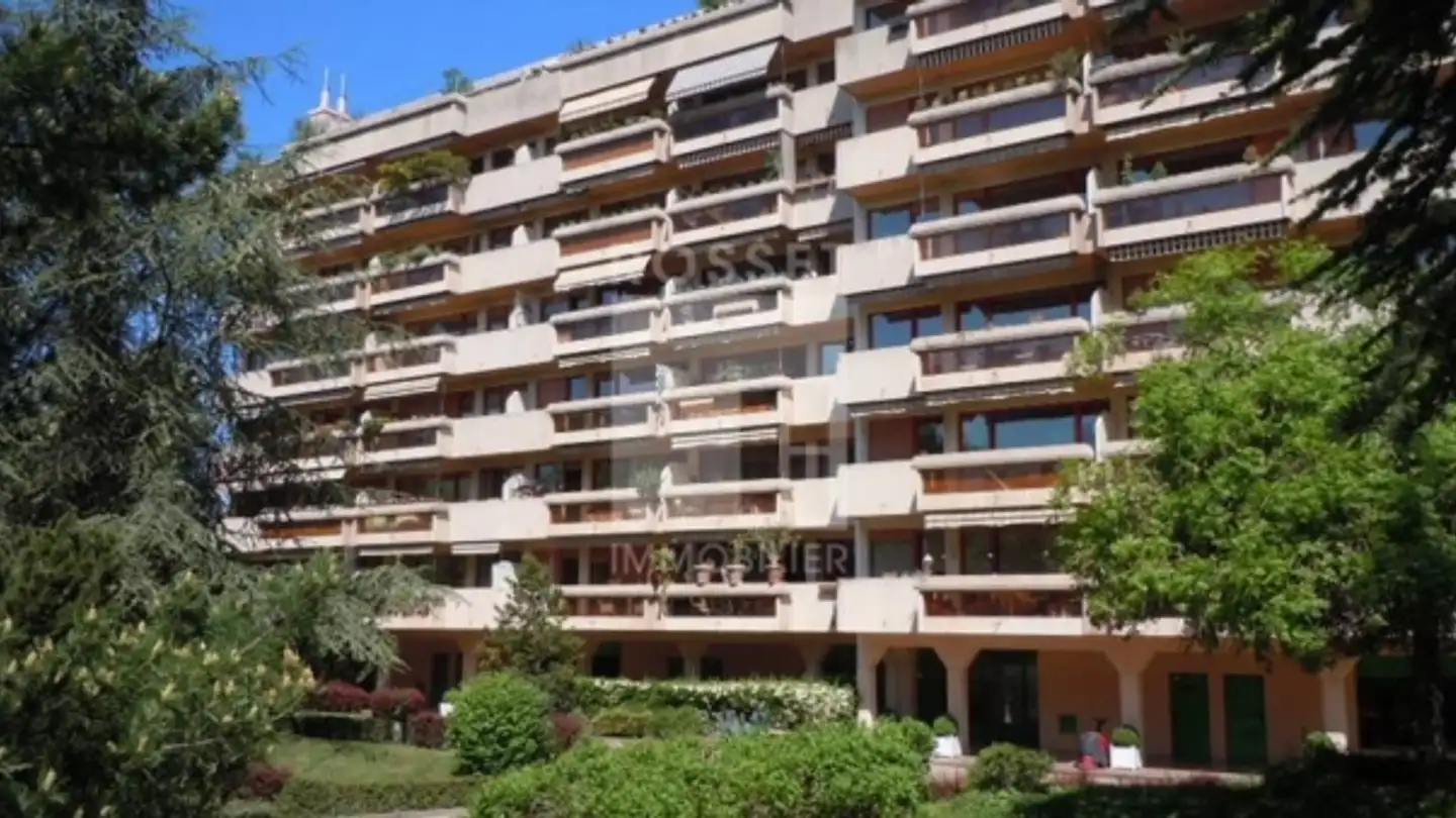 Shop for rent - Route De Frontenex 108, 1208 Genève - Photo 2