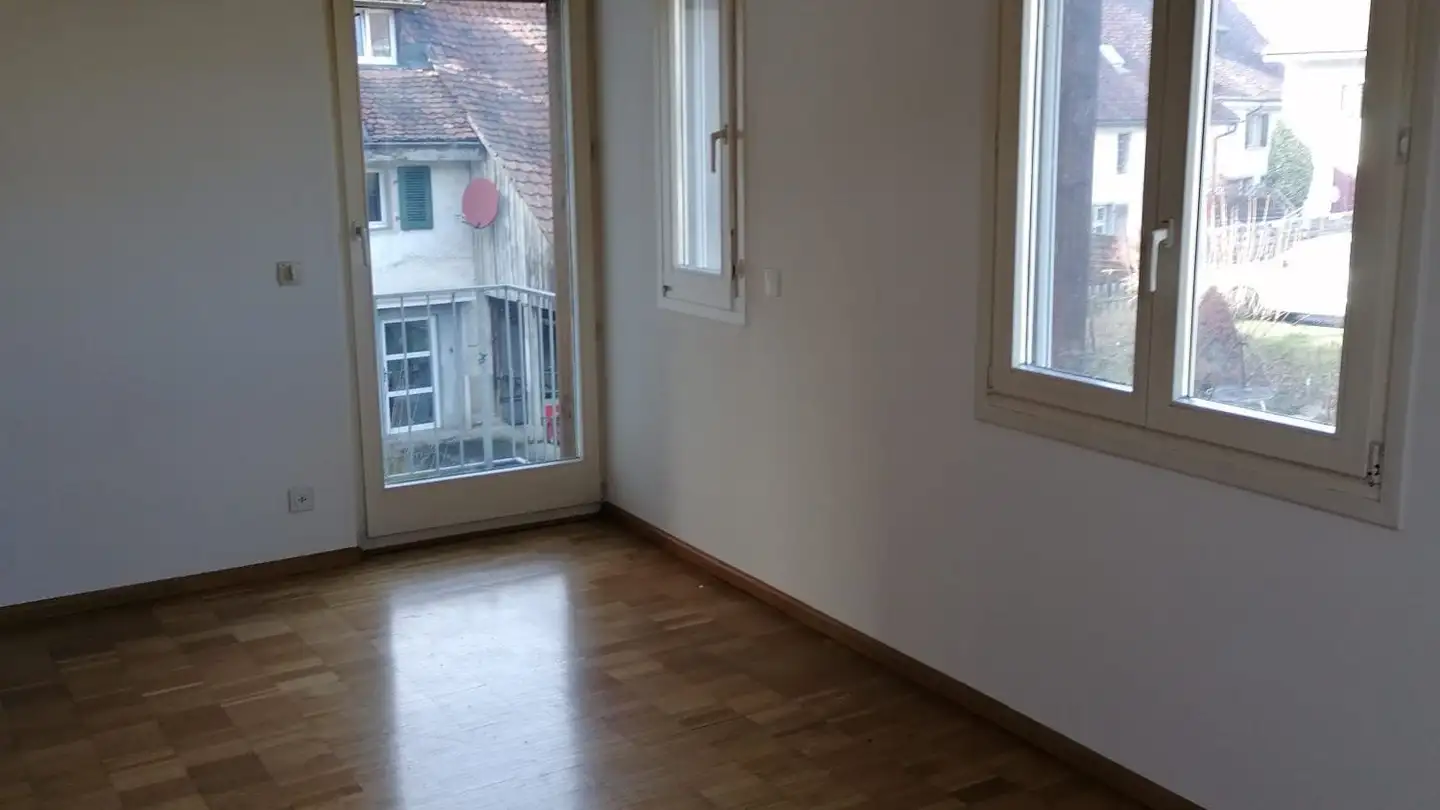 Apartment for rent - Gempenstrasse 1, 4143 Dornach - Photo 2