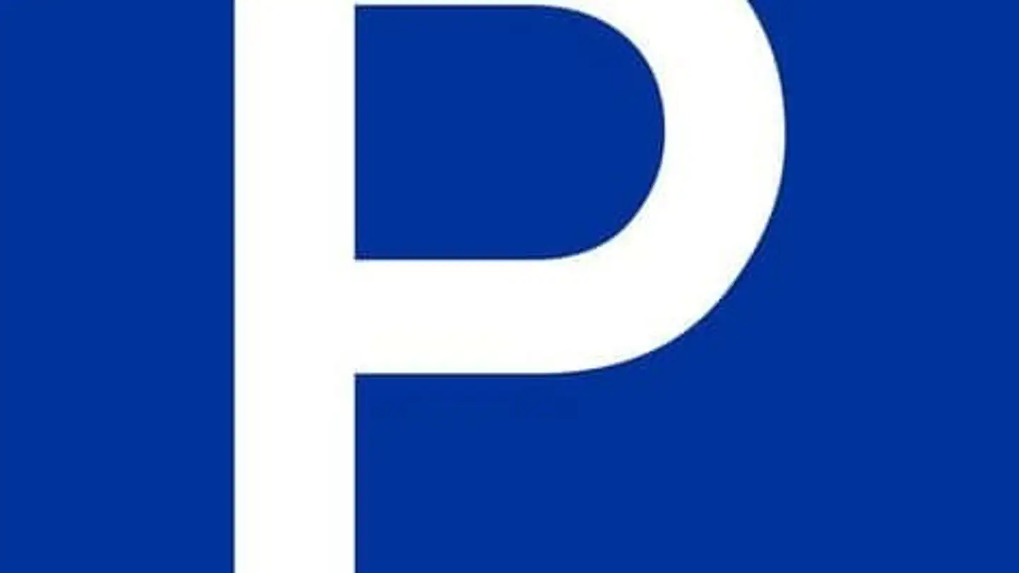 Tiefgaragenstellplatz mieten - Blumenweg 2, 8853 Lachen SZ
