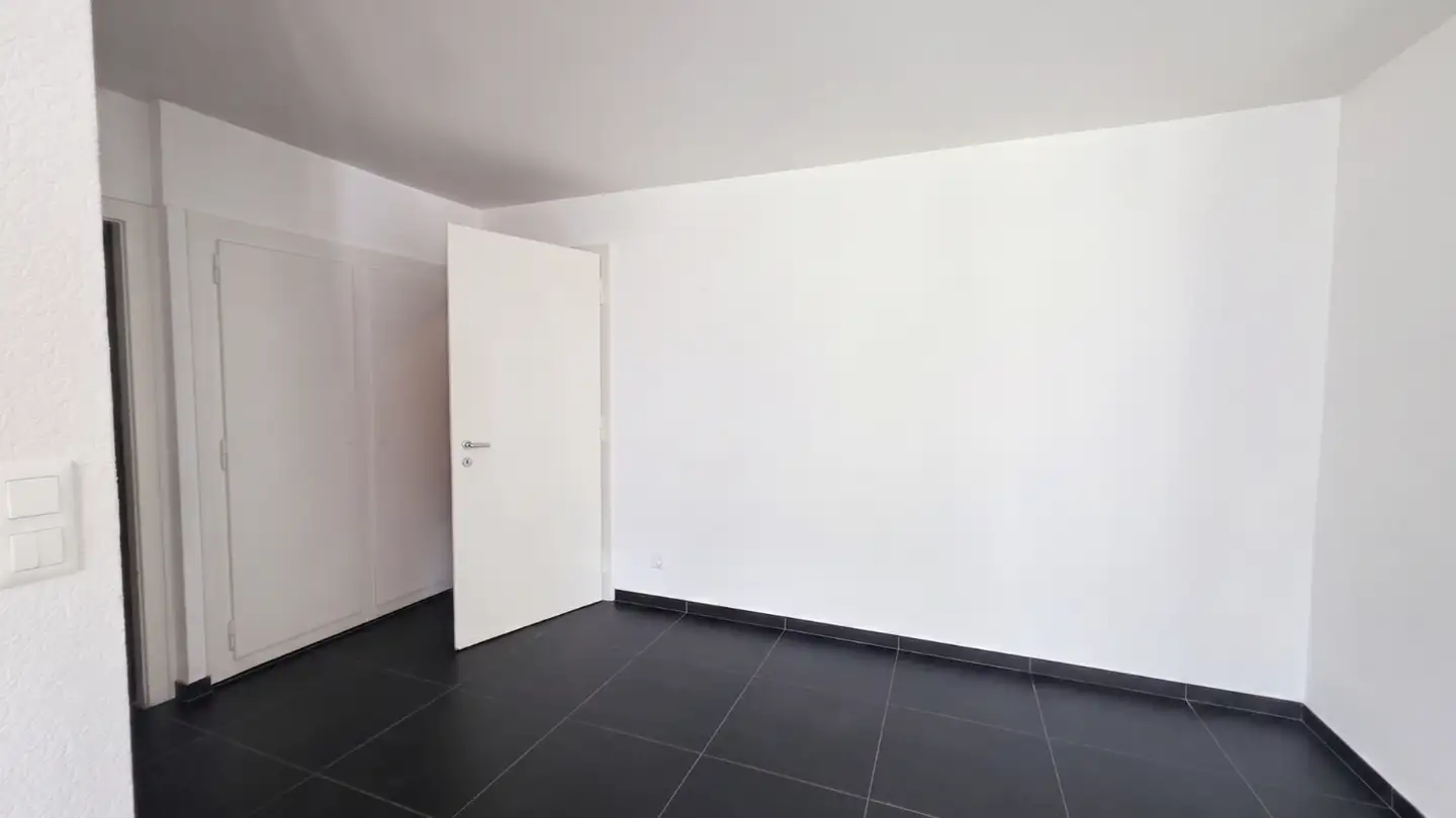 Wohnung mieten - Rue Girardet 13, 2400 Le Locle - Foto 2