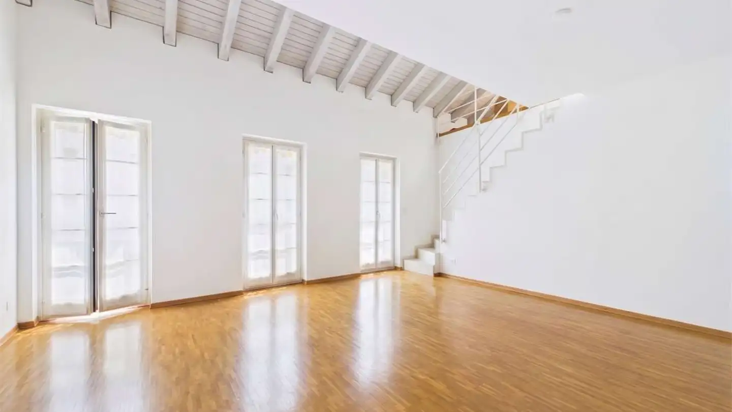Wohnung mieten - Piazza Indipendenza 6, 6500 Bellinzona - Foto 2