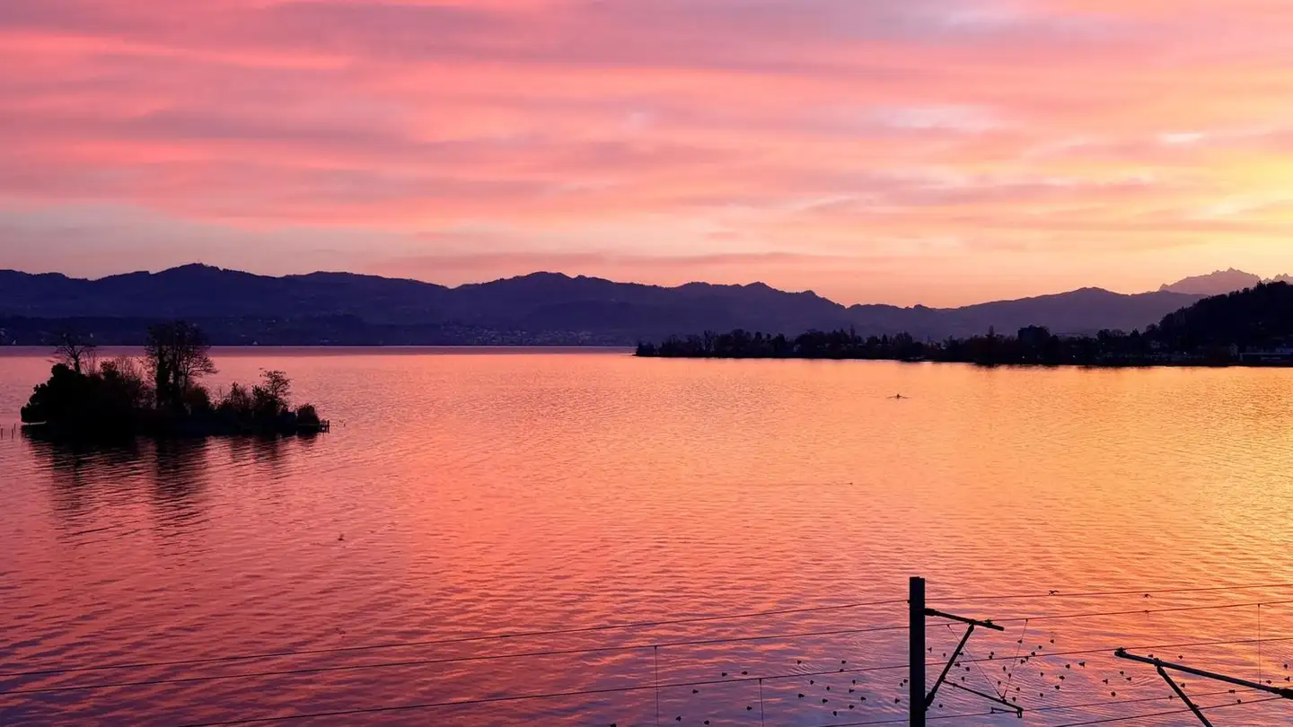 Wohnung mieten - Seestrasse 14, 8806 Bäch SZ - Foto 2