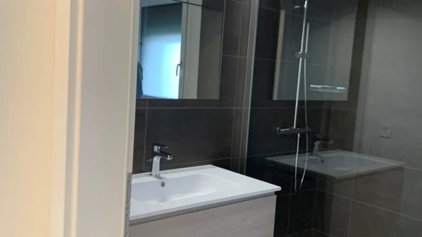 Appartement à louer - Via Arogno 16c, 6821 Rovio