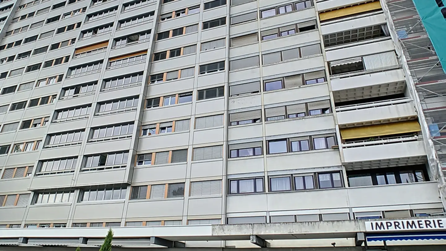 Tiefgaragenstellplatz mieten - Avenue Des Communes-Réunies 78, 1212 Grand-Lancy