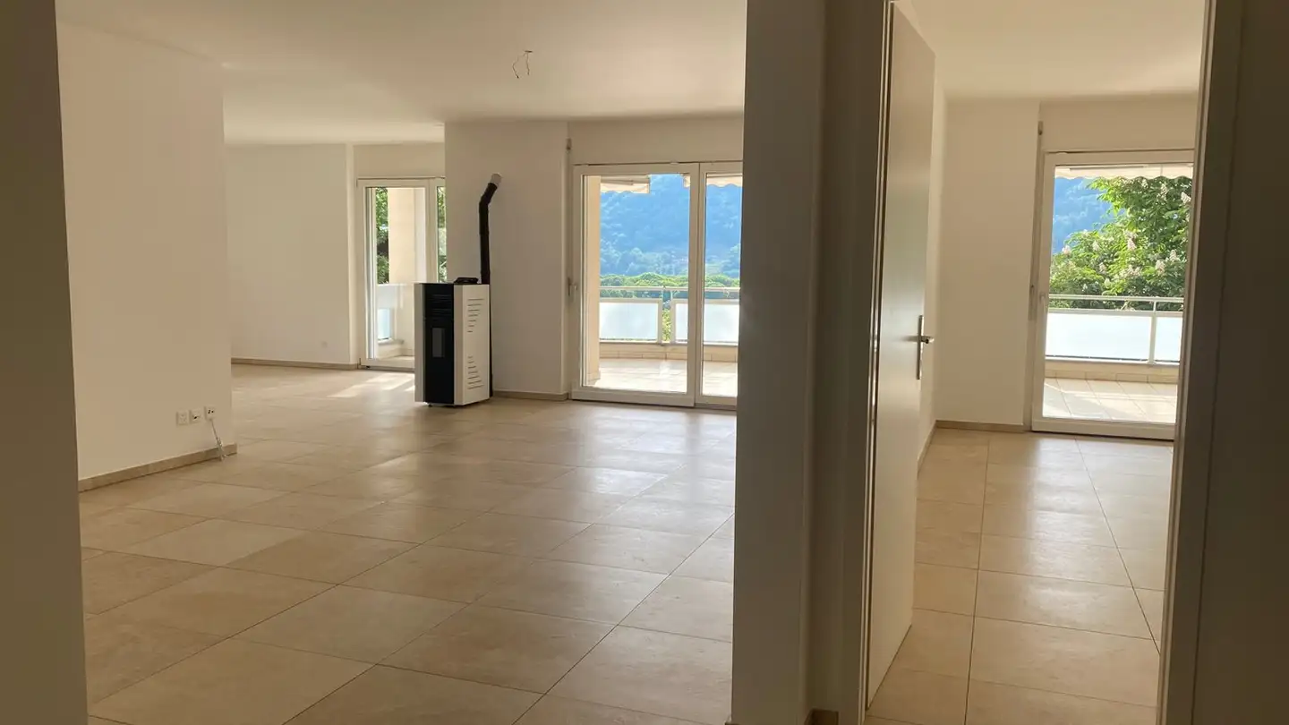 Apartment for rent - Via Ai Platani 3, 6943 Vezia - Photo 2