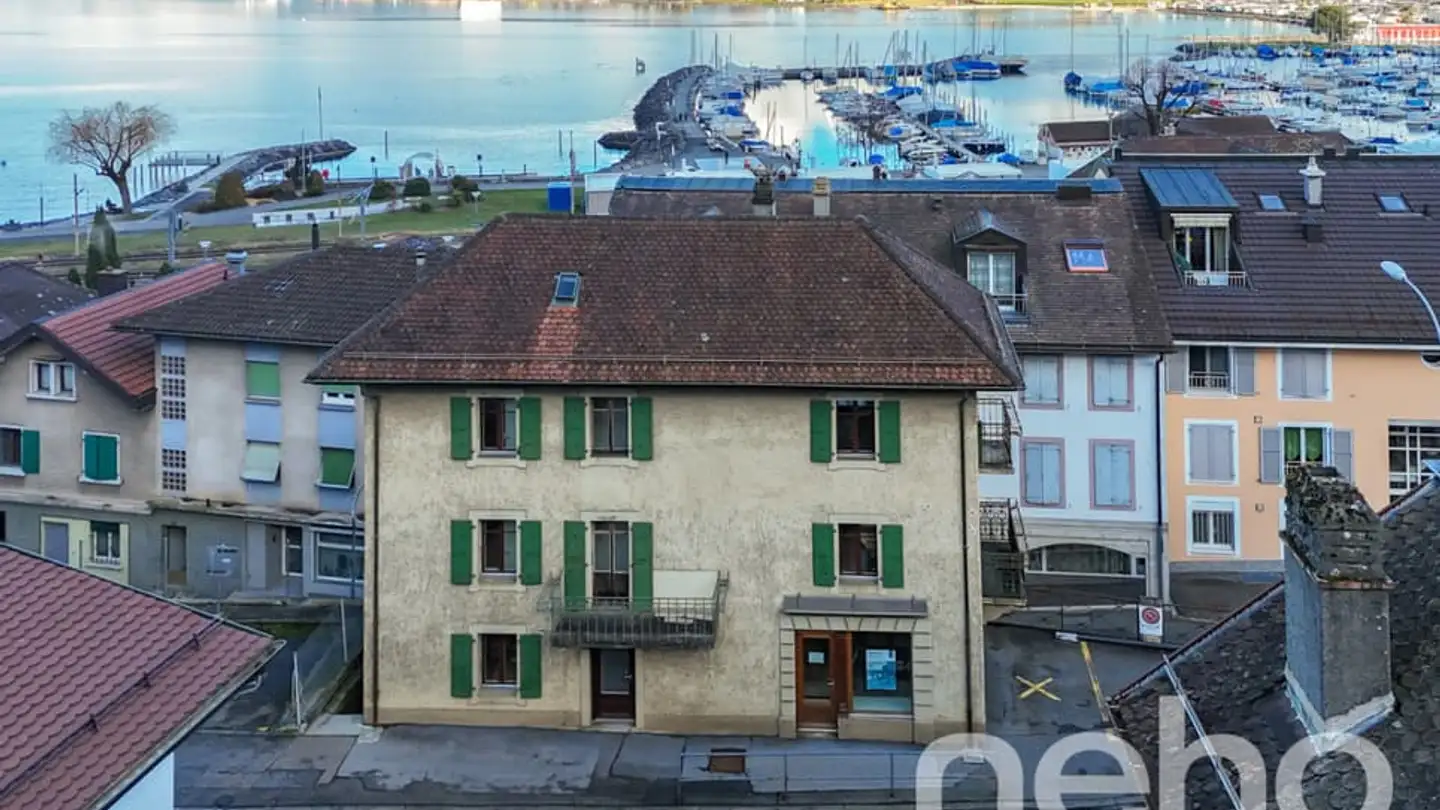Residential building for sale - 1897 Bouveret