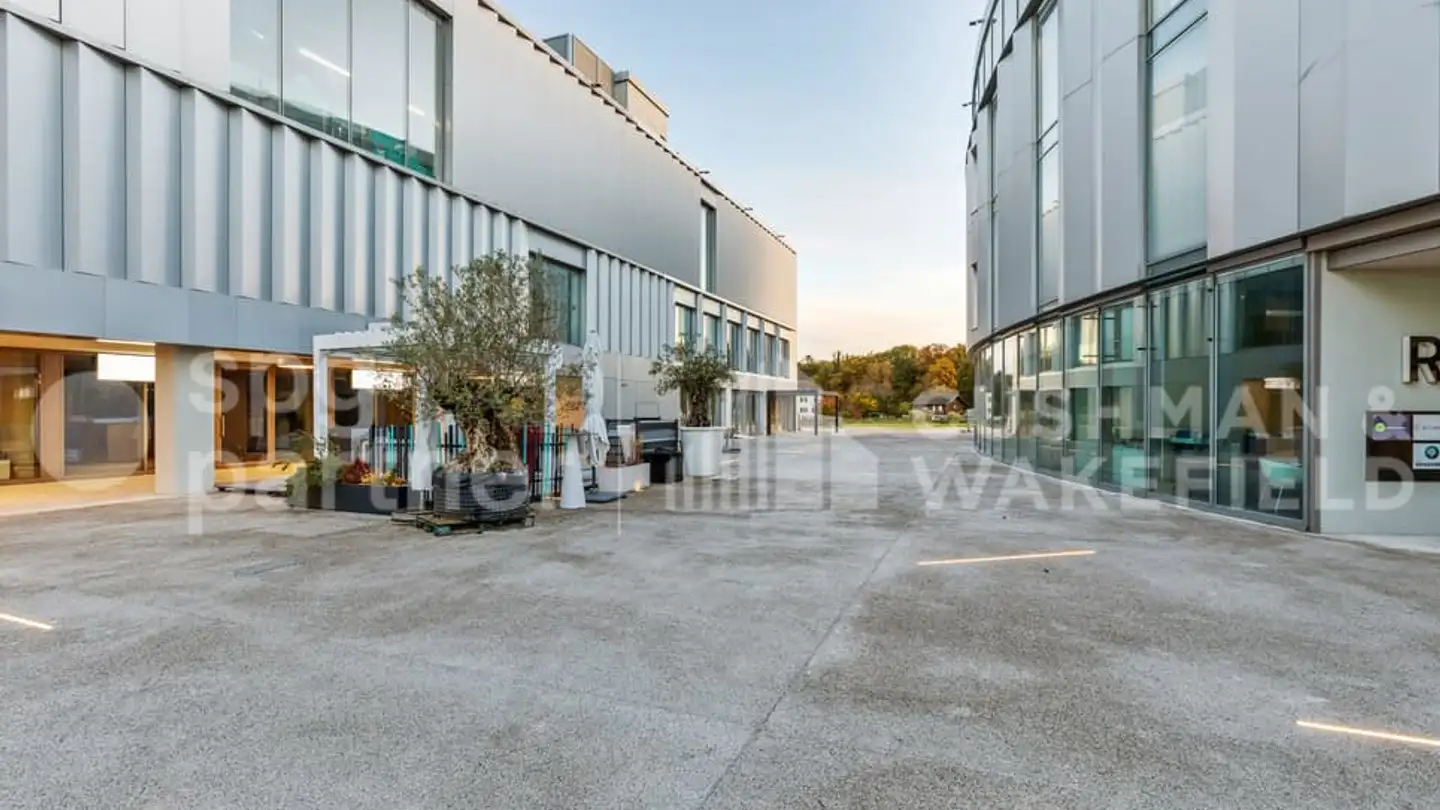 Commerciale in affitto - Route Suisse 8a, 1163 Etoy