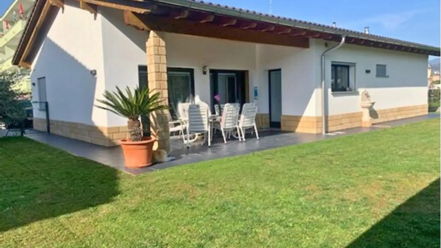 Einfamilienhaus kaufen - Via Qui S'imbarca, 6855 Stabio