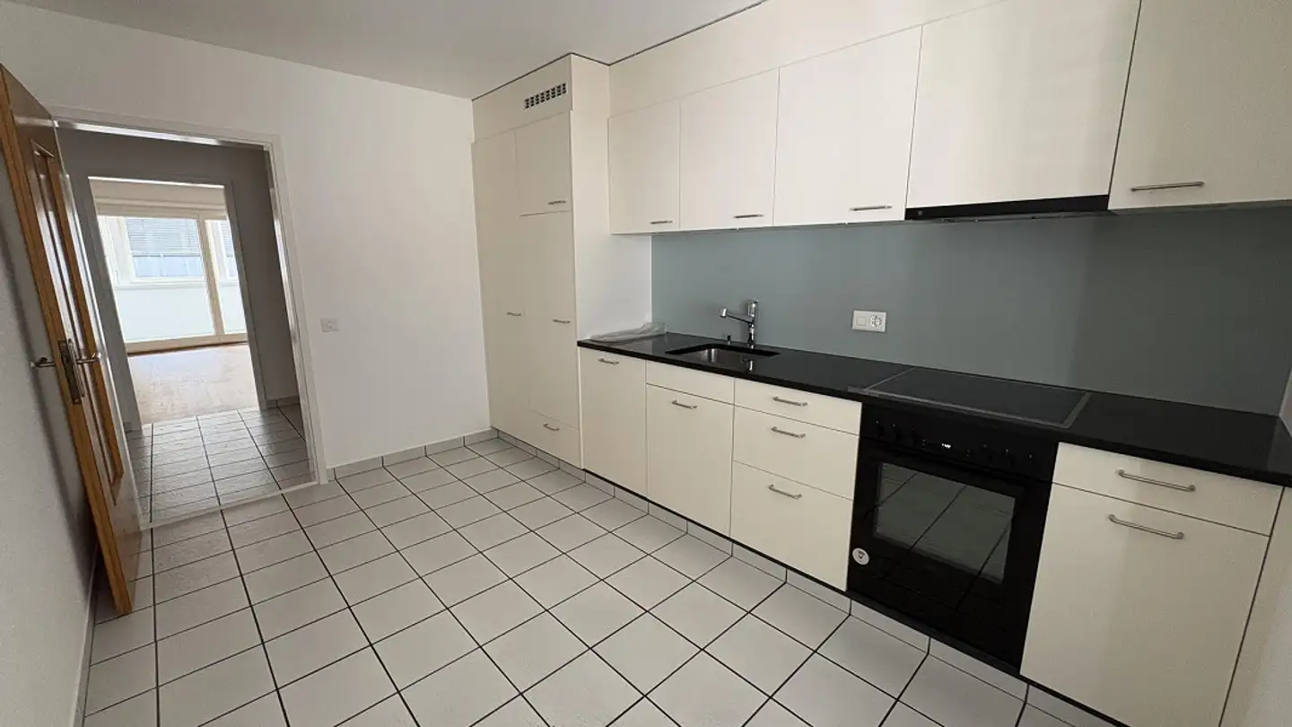 Appartement à louer - Gassa Sutò 6, 7013 Domat/Ems
