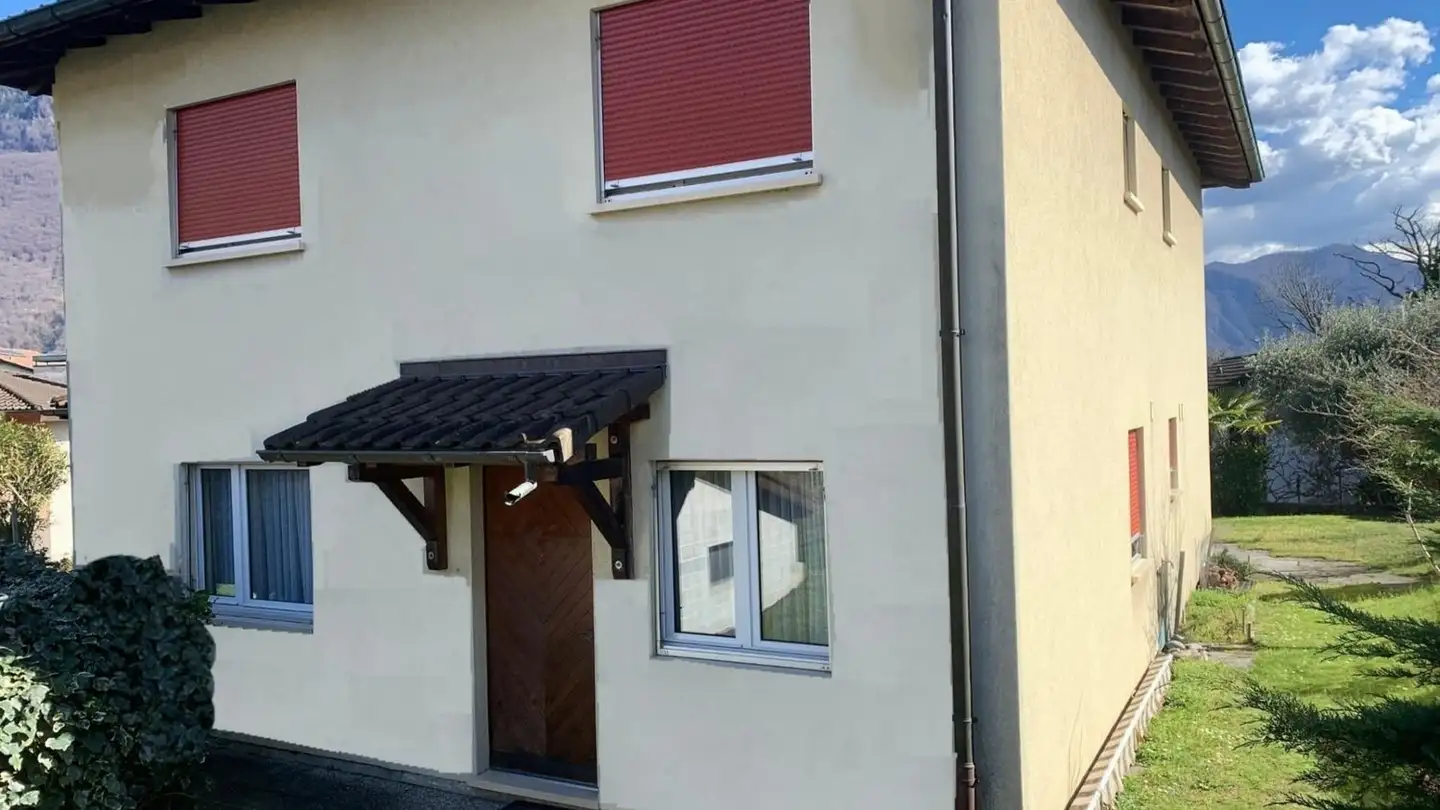 Appartement à louer - 6949 Comano