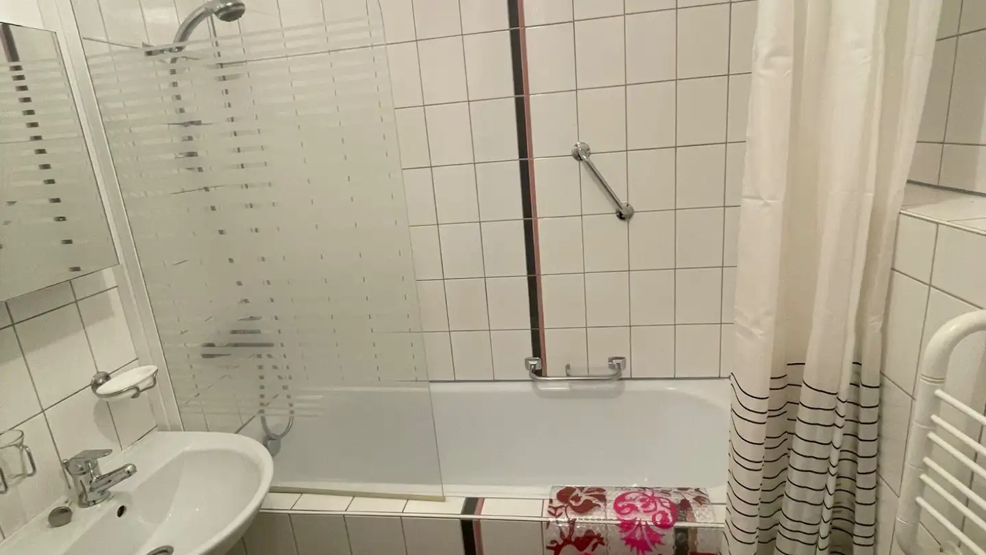 Wohnung mieten - Via Cantonale, 6574 Vira (Gambarogno) - Foto 4