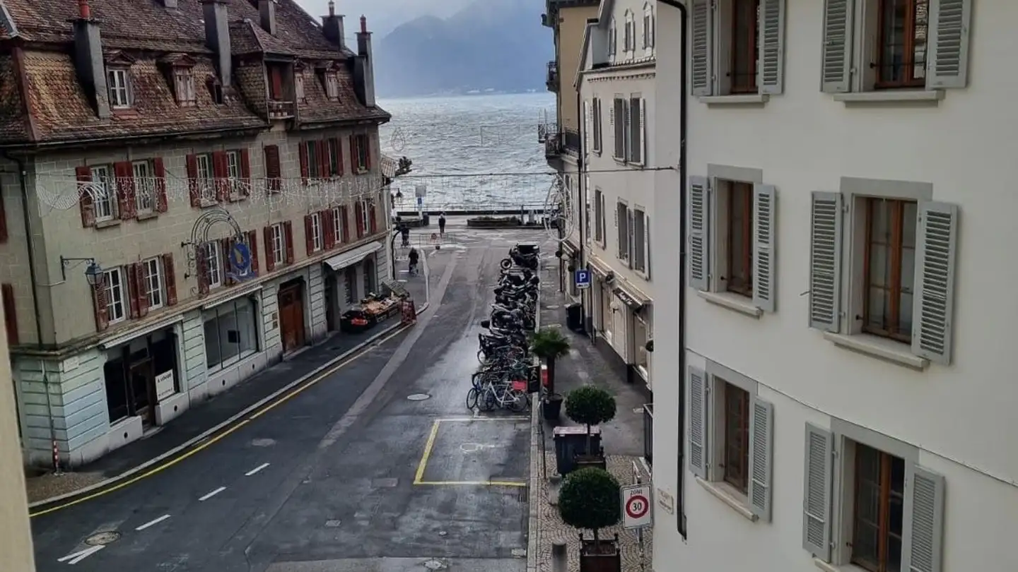 Apartment for rent - Place Scanavin, 1800 Vevey - Photo 3