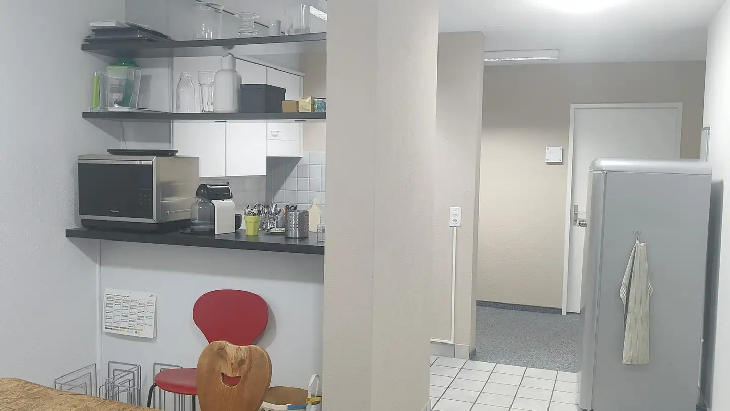 Gewerbe mieten - Sonnenbergstrasse 41, 8603 Schwerzenbach - Foto 4