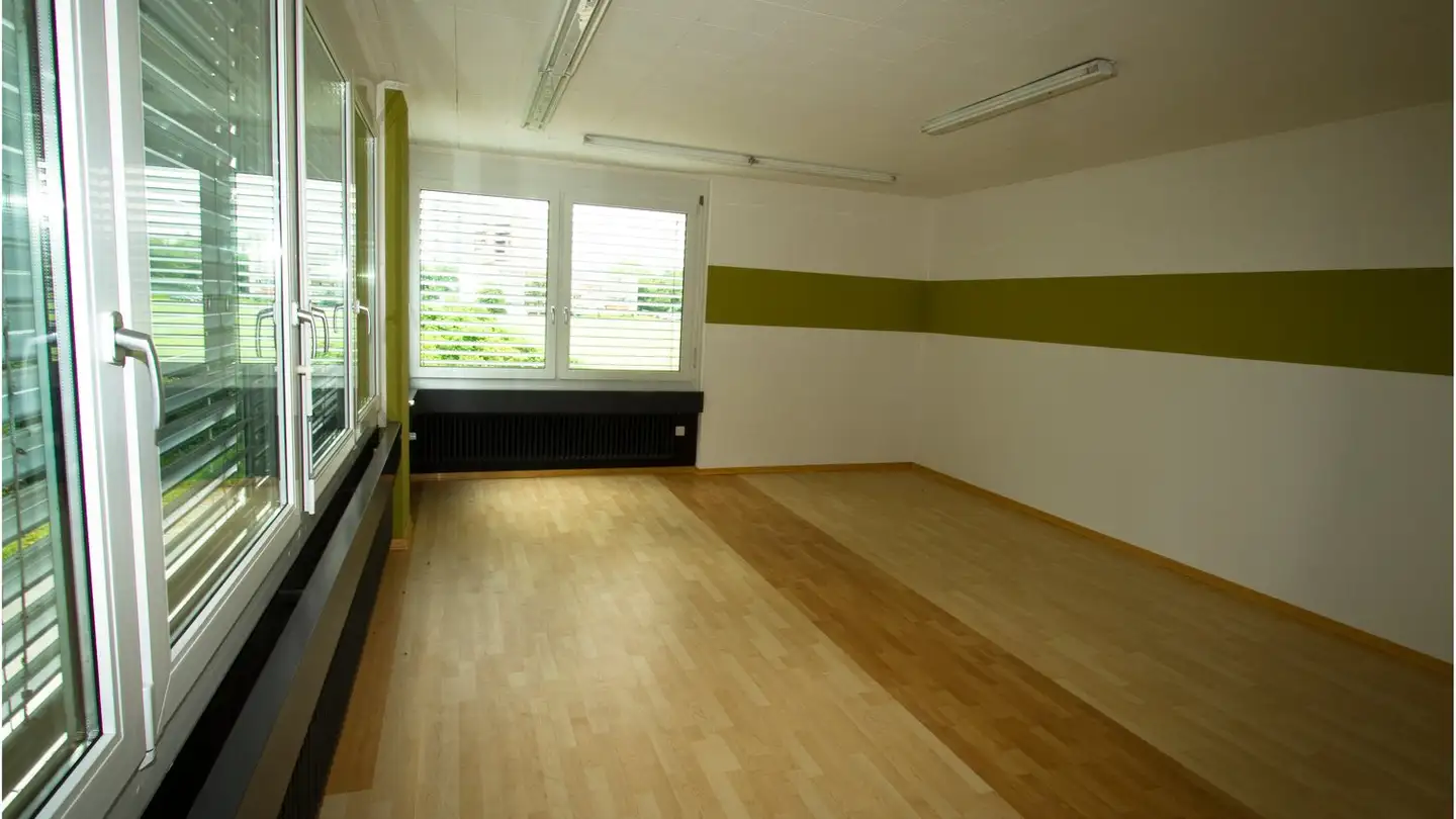 Spazio ufficio in affitto - Aarauerstrasse 70, 5603 Staufen - Photo 2