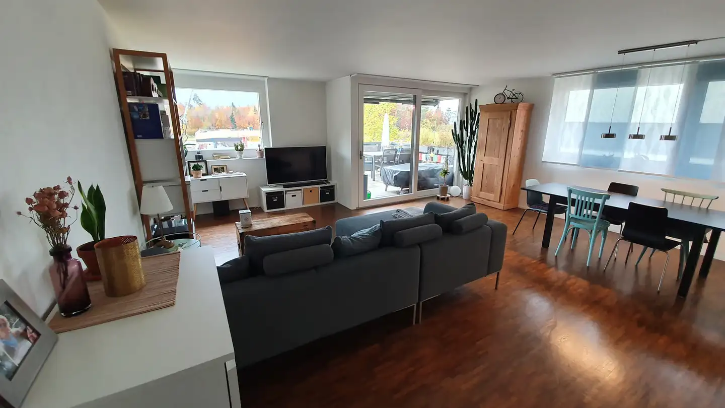 Apartment for rent - Chrüzacherstrasse 10, 8340 Hinwil - Photo 3