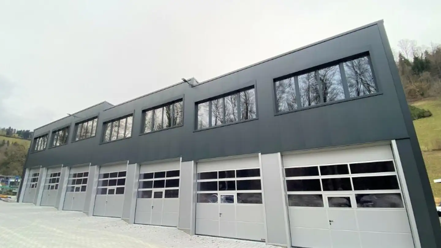 Gewerbe mieten - Rengglochstrasse 38, 6012 Obernau
