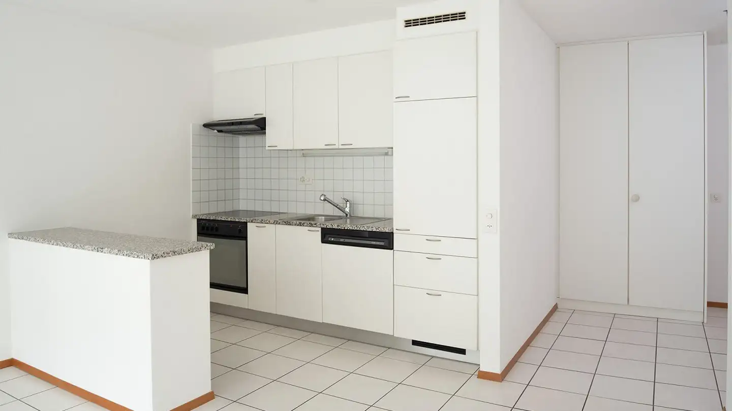Apartment for rent - Via Bartolomeo Varenna 34, 6600 Locarno - Photo 4