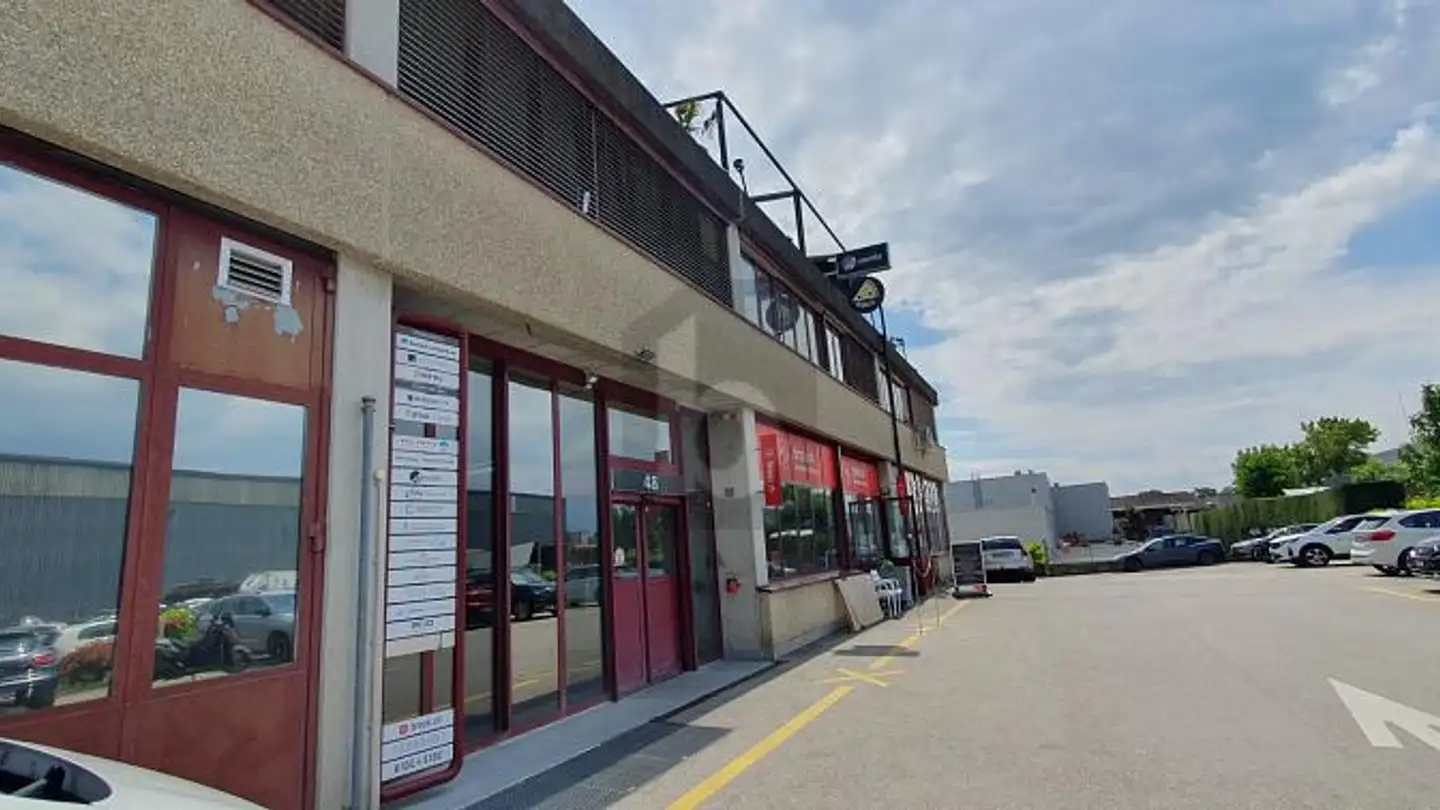 Mixed-use building for sale - 1260 Nyon