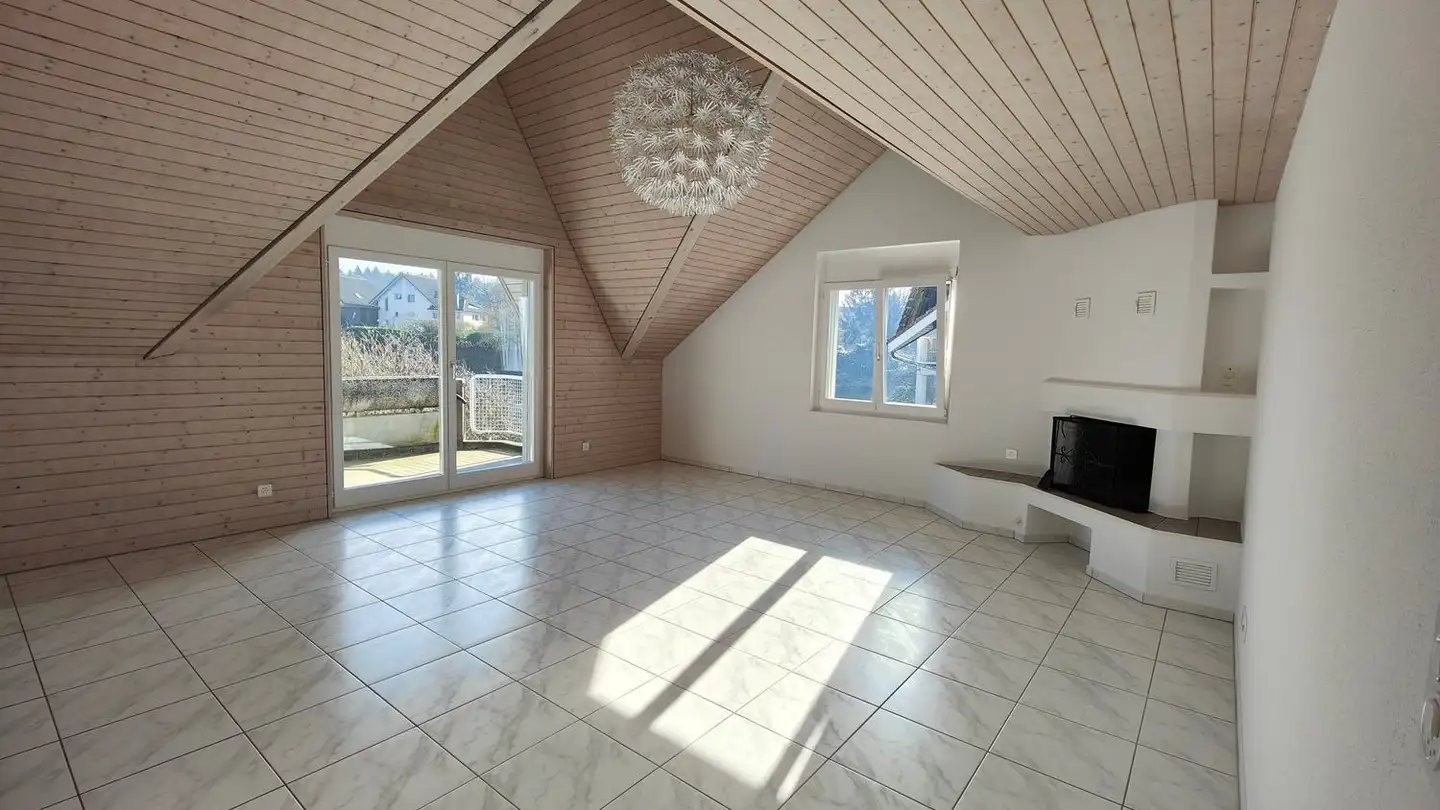 Dachgeschosswohnung mieten - Heimenhausenstrasse 3, 3377 Walliswil b. Wangen - Foto 2