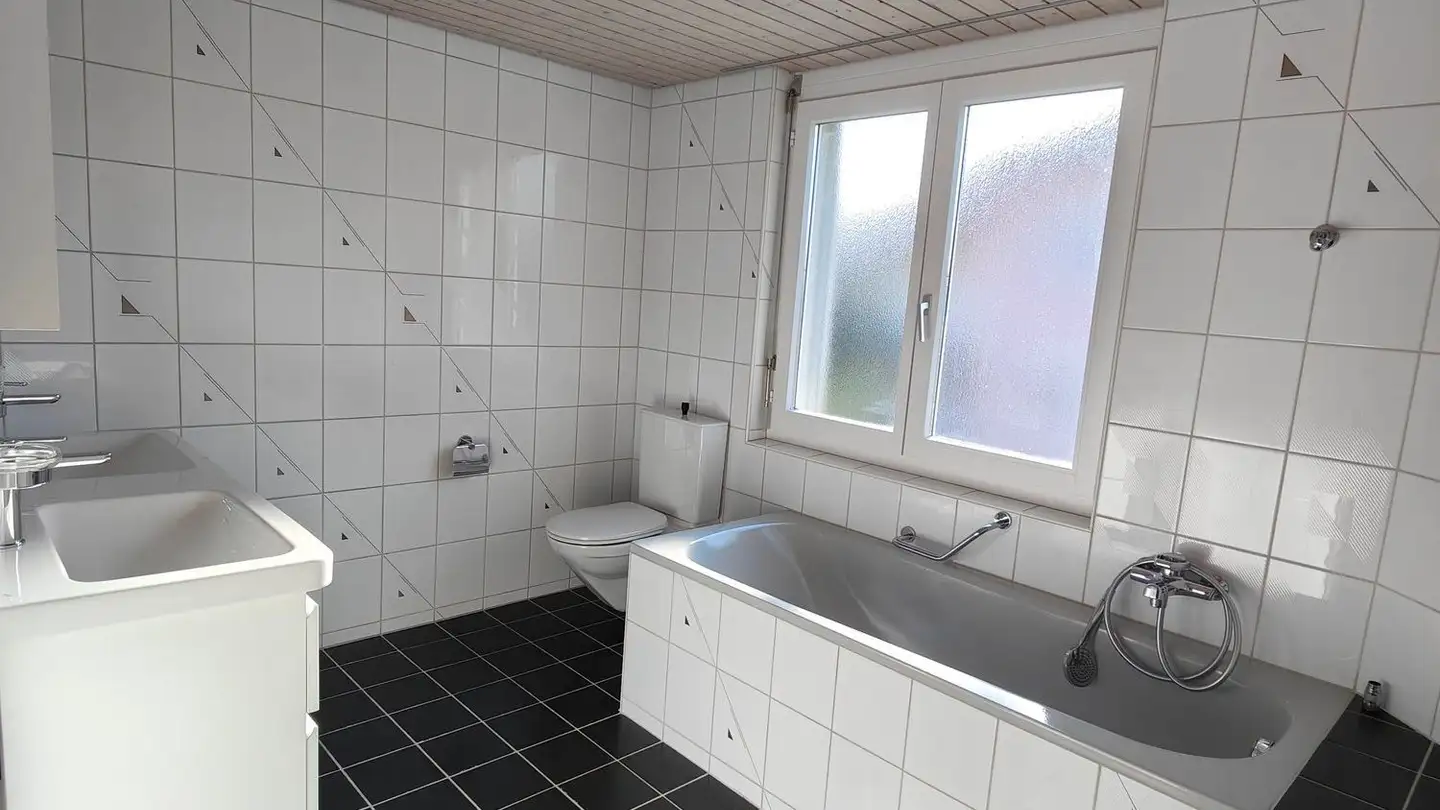 Dachgeschosswohnung mieten - Heimenhausenstrasse 3, 3377 Walliswil b. Wangen - Foto 4