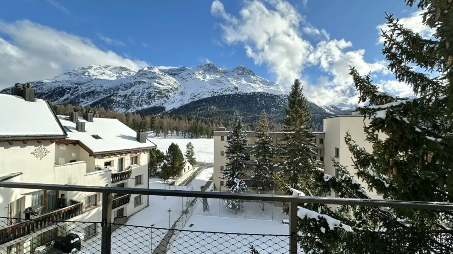 Wohnung kaufen - Via Suot Chesas, 7512 Champfèr