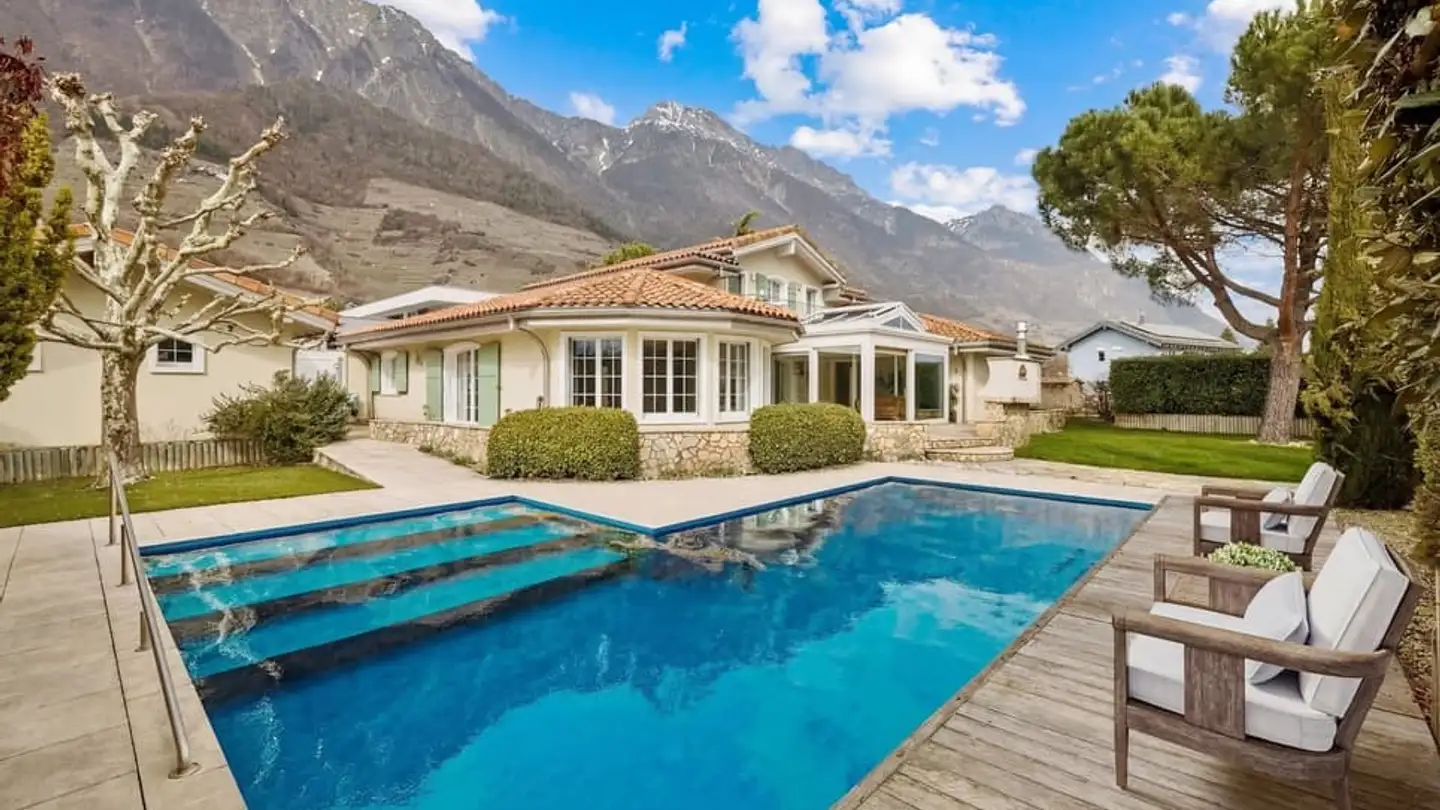 Single house for sale - 1926 Fully