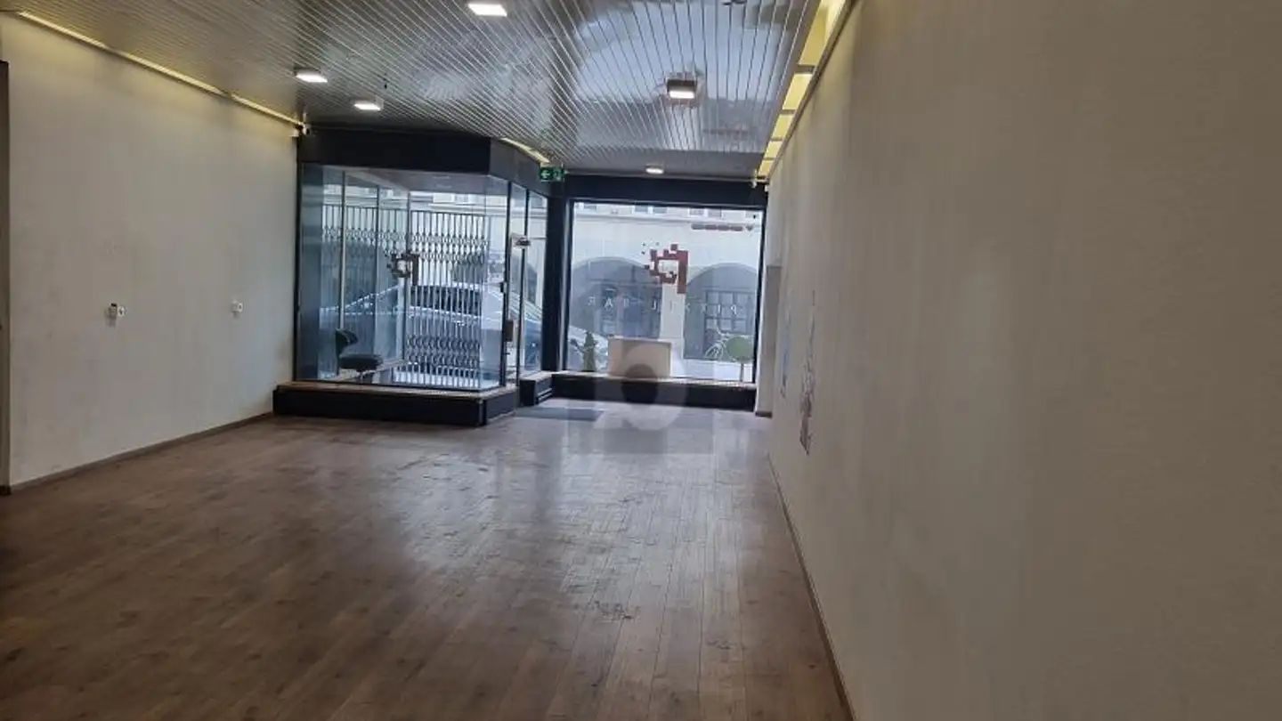 Gewerbe mieten - 1700 Fribourg