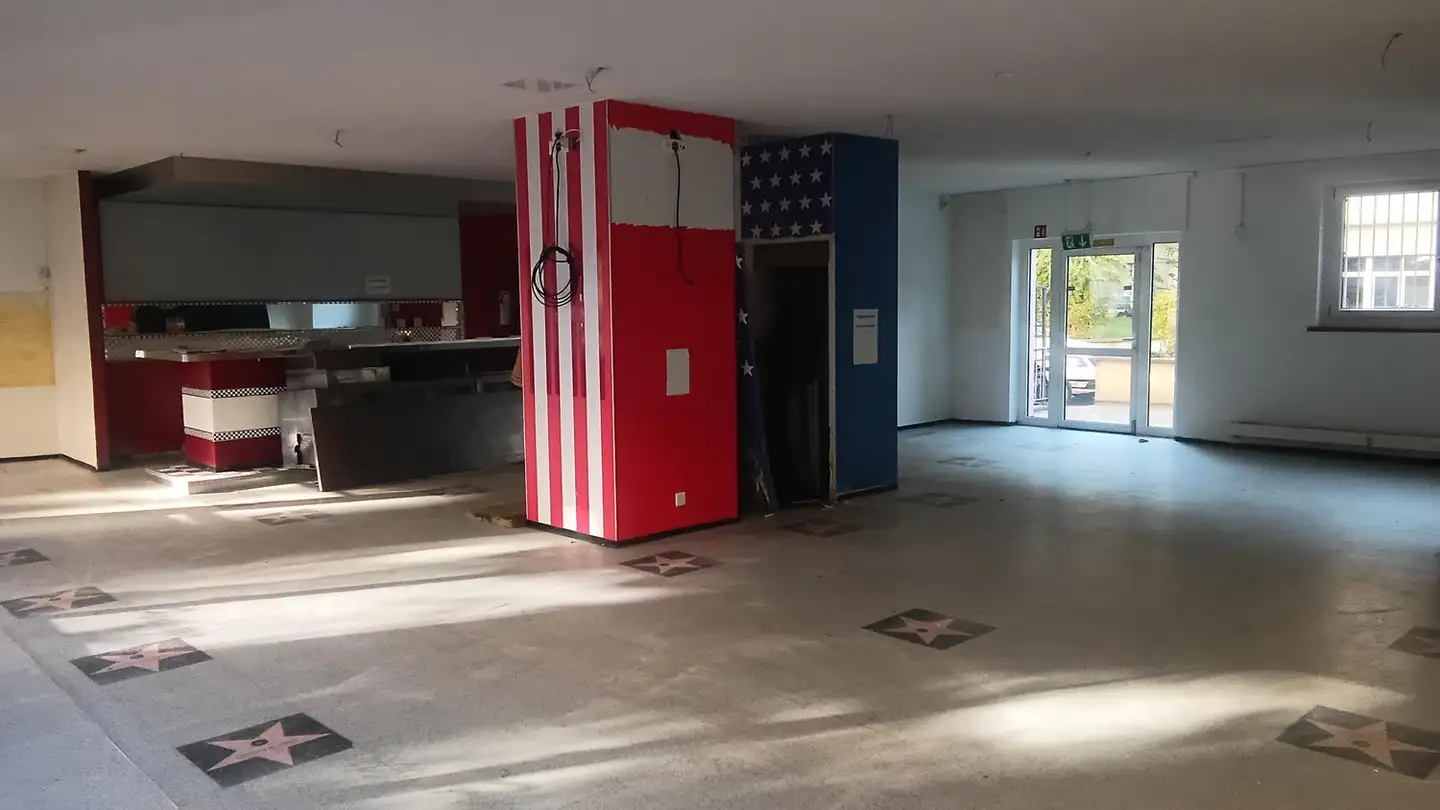 Geschäft mieten - Vogesenstrasse 83, 4056 Basel - Foto 2