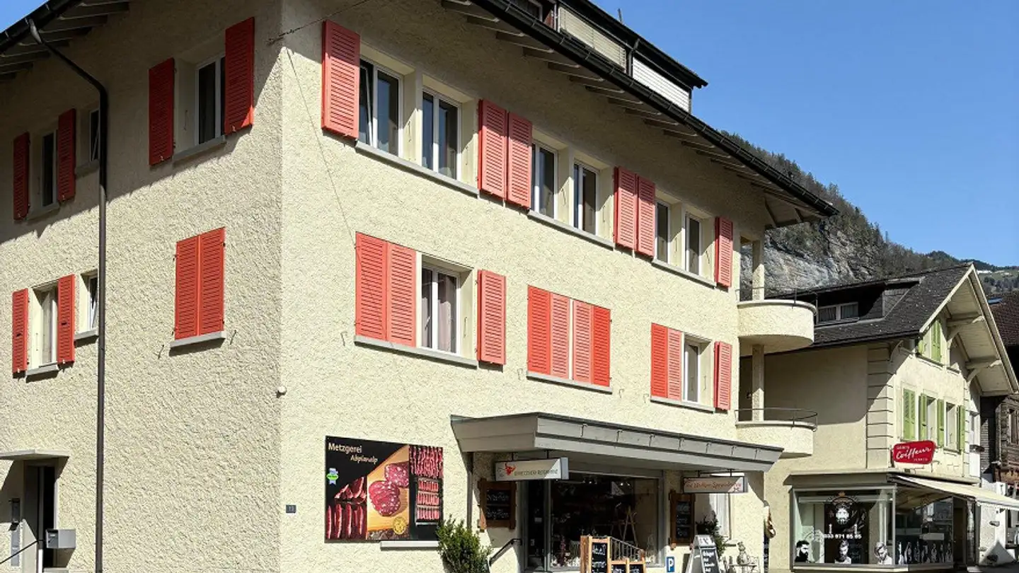 Mehrfamilienhaus kaufen - 3860 Meiringen