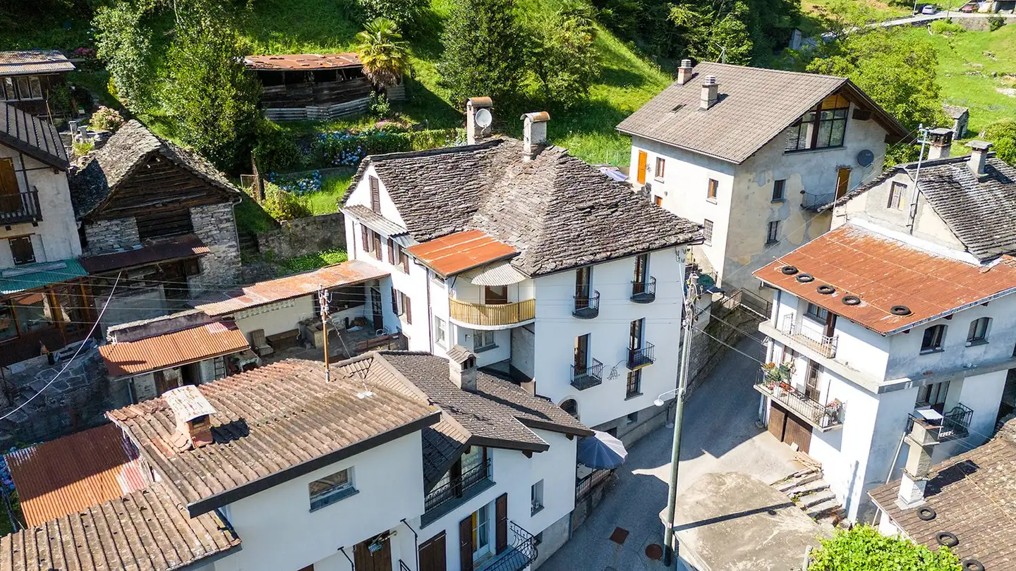 Single house for sale - 6692 Menzonio