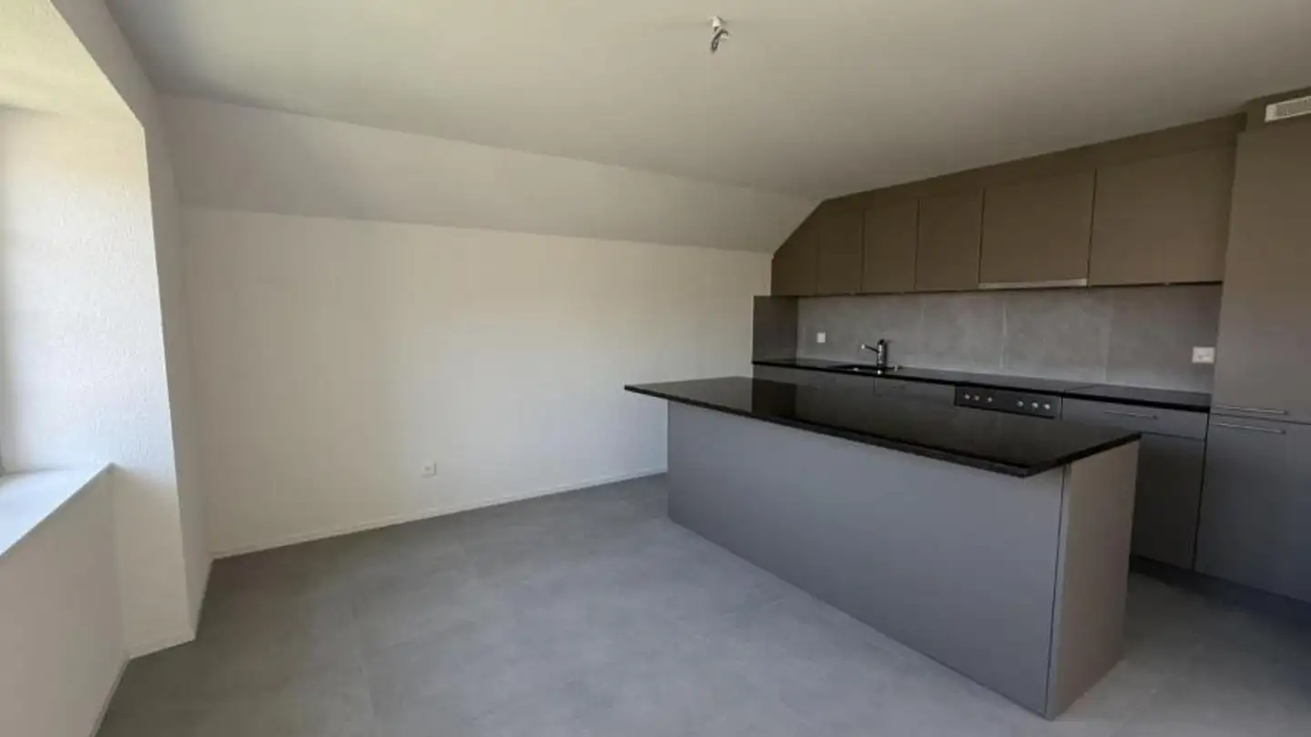 Apartment for rent - Rue Fritz-Marchand 12, 2615 Sonvilier - Photo 3