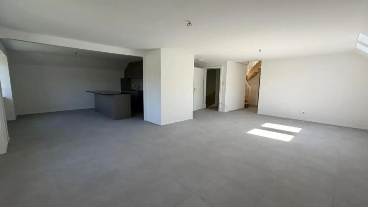 Apartment for rent - Rue Fritz-Marchand 12, 2615 Sonvilier - Photo 4
