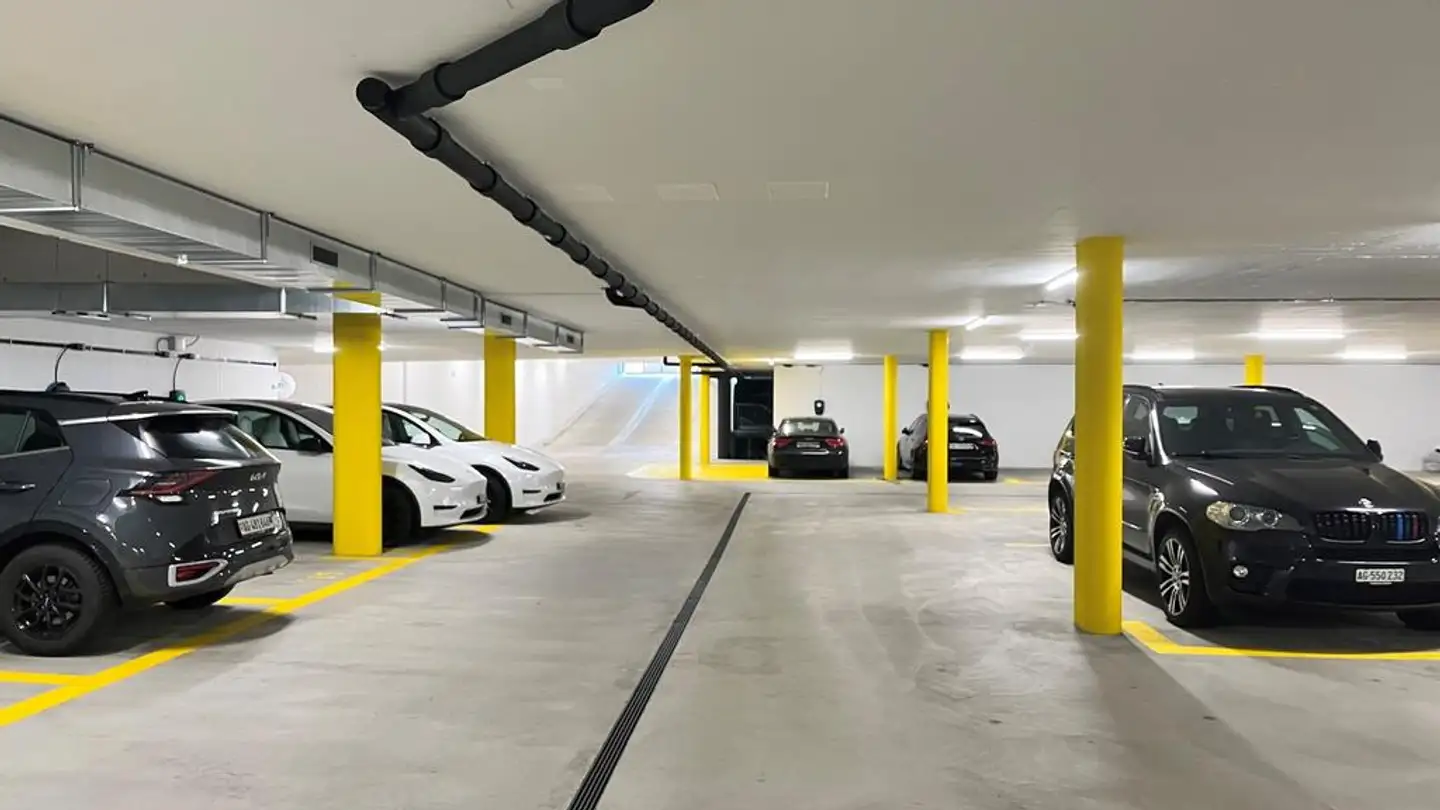 Covered parking space for rent - Gränicherstrasse 6a, 5034 Suhr - Photo 3