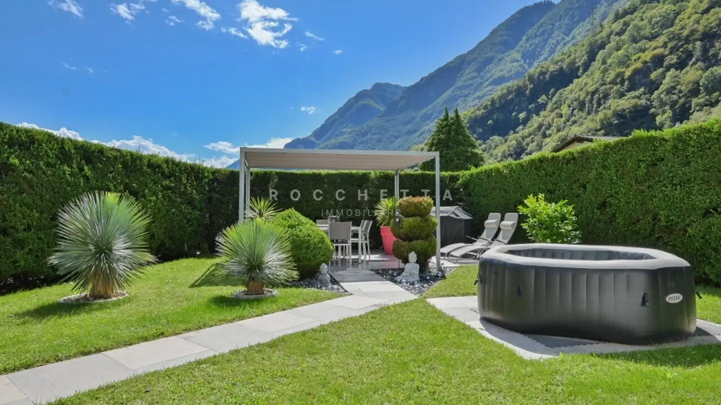 Single house for sale - Via Cantonale 83, 6527 Lodrino