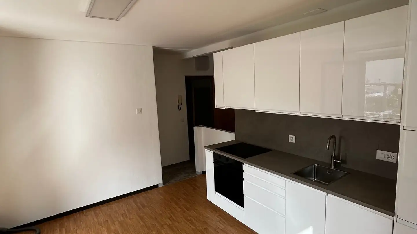 Apartment for rent - Via Gesero 4, 6512 Giubiasco - Photo 2