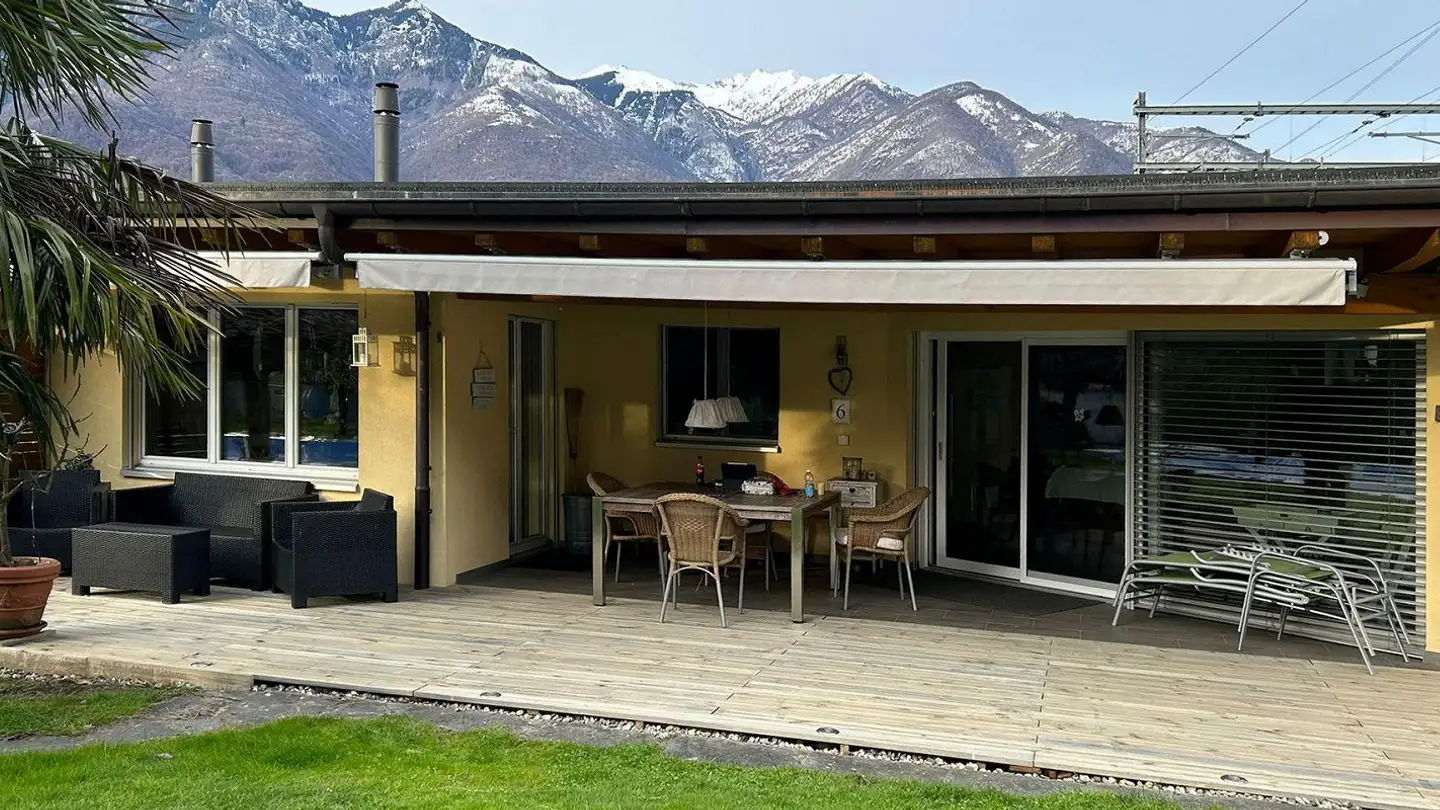 Stepped house for sale - 6573 Magadino