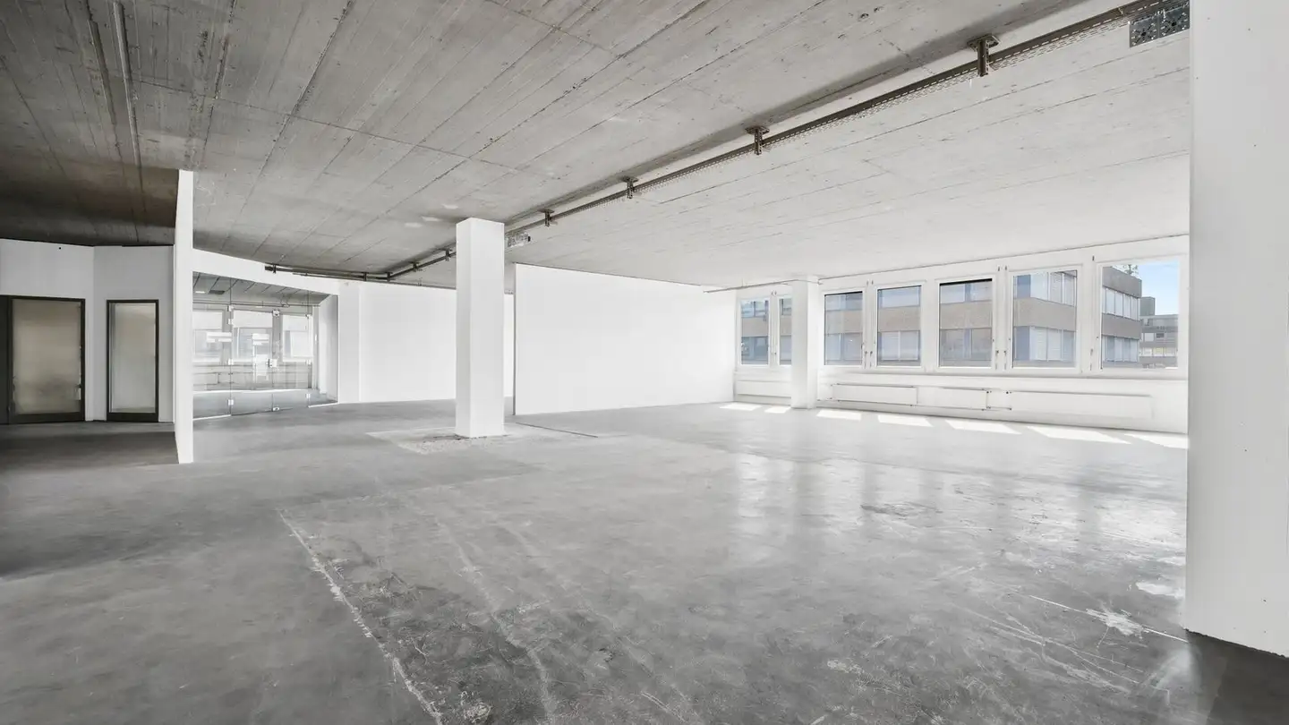 Mixed-use building for rent - Riedstrasse 14, 8953 Dietikon