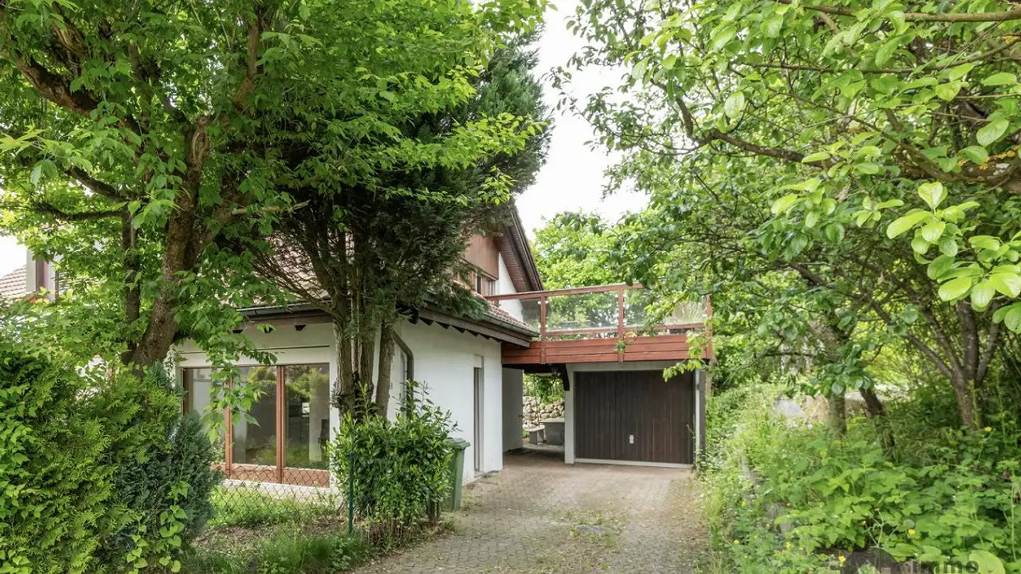 Casa bifamiliare in vendita - Schöneggstrasse 9b, 4665 Oftringen