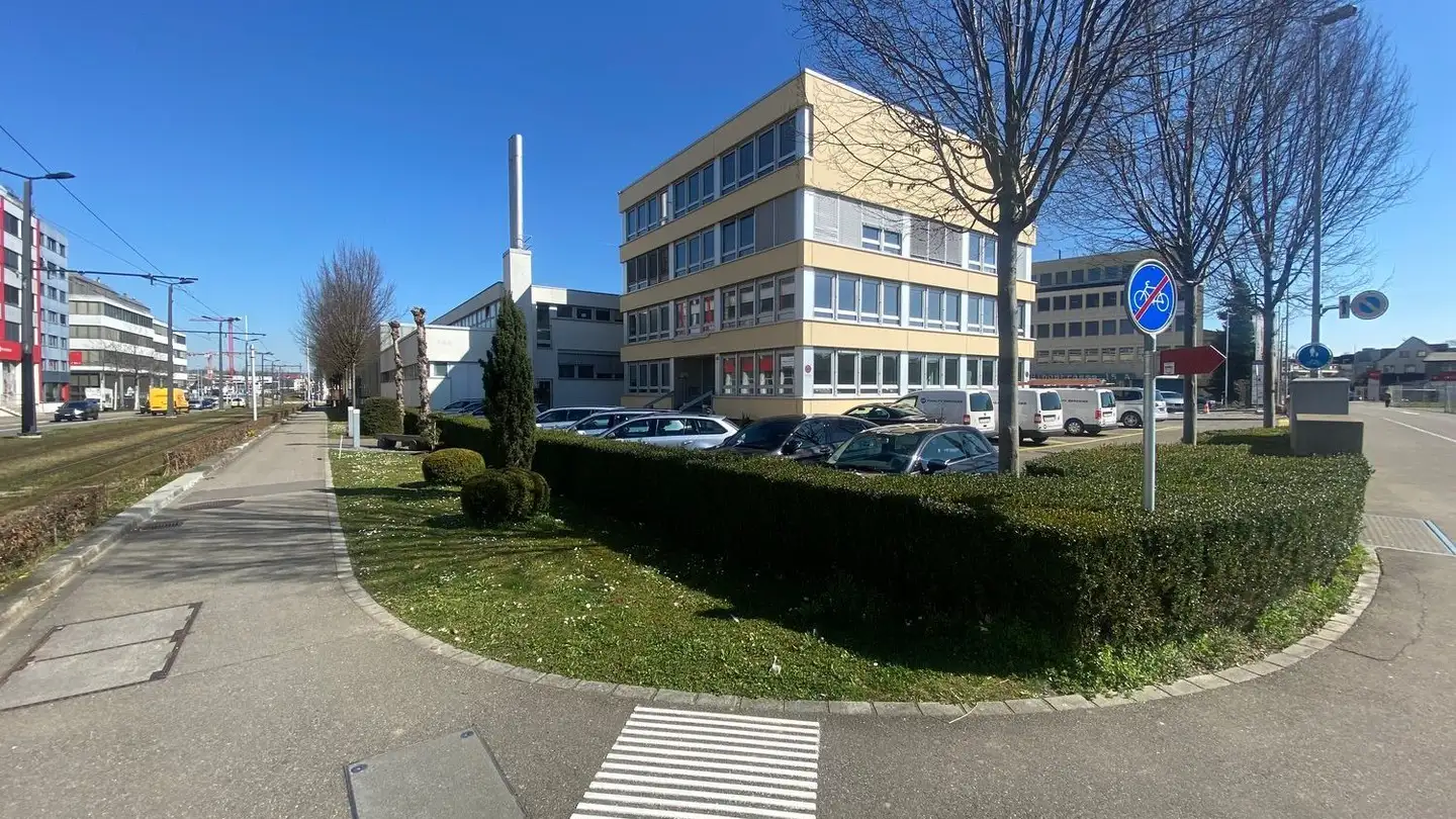 Bureau à louer - Ringstrasse 15, 8600 Dübendorf