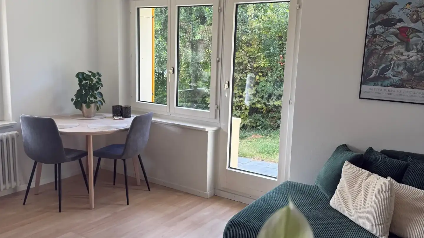 Appartement à louer - Alte Forchstrasse, 8126 Zumikon