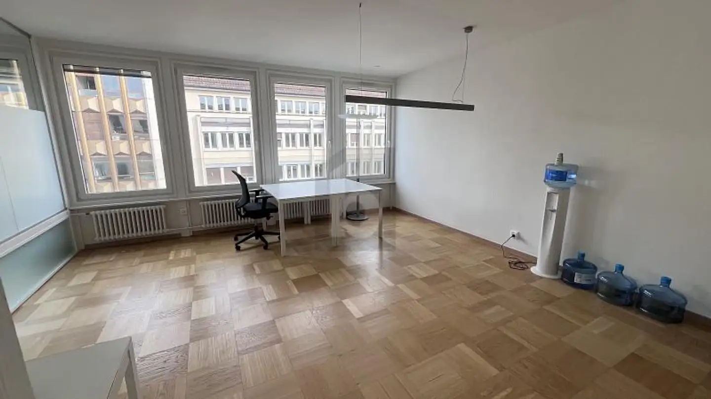 Office space for rent - 1205 Genève - Photo 2