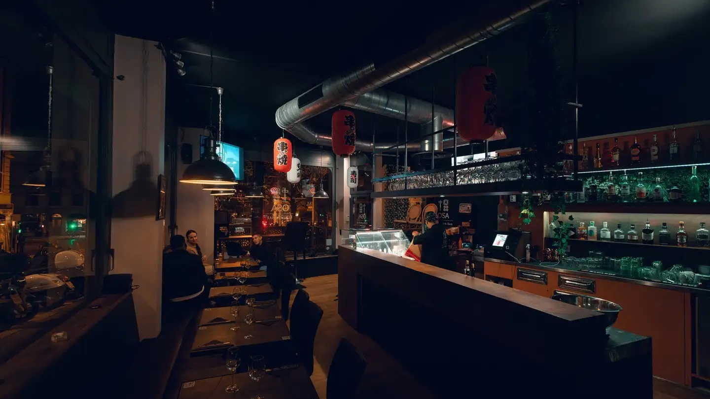 Gewerbe kaufen - Carrefour De Rive 1, 1207 Genève