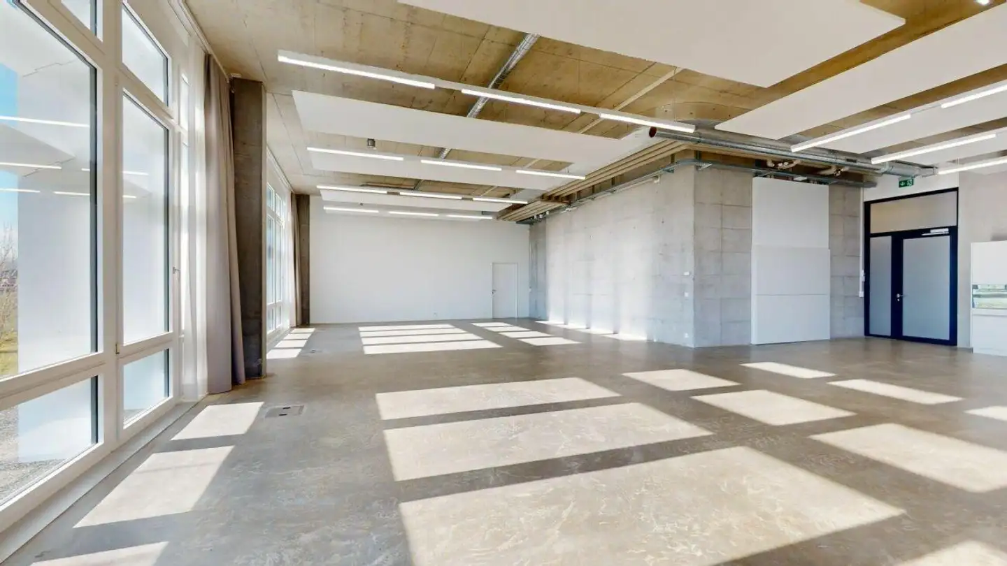 Office space for rent - Seetalstrasse 190, 6032 Emmen