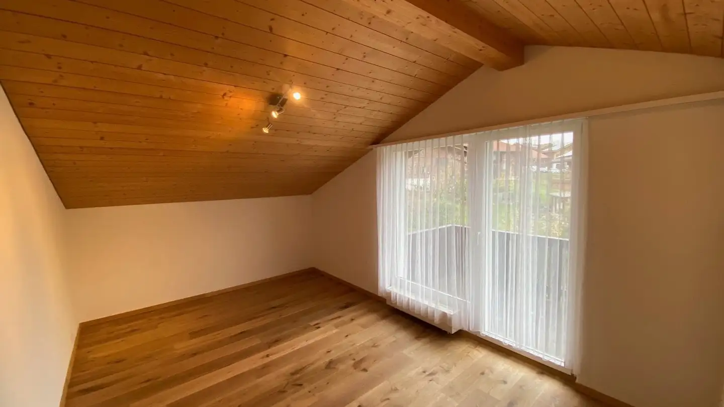 Apartment for rent - Hinteres Gässli 2, 3702 Hondrich - Photo 3