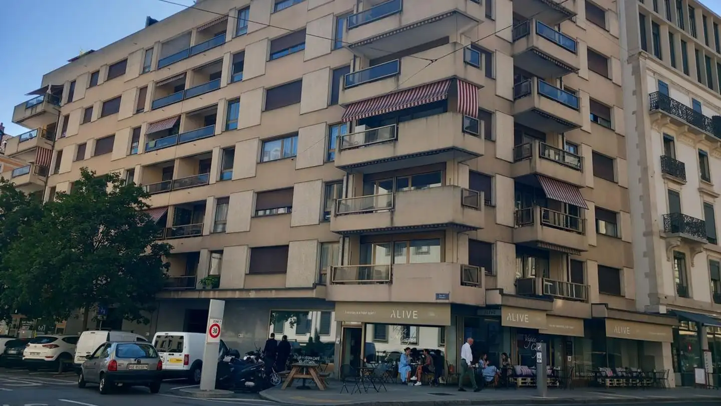 Garage individuel à louer - Rue Des Barques 2, 1207 Genève