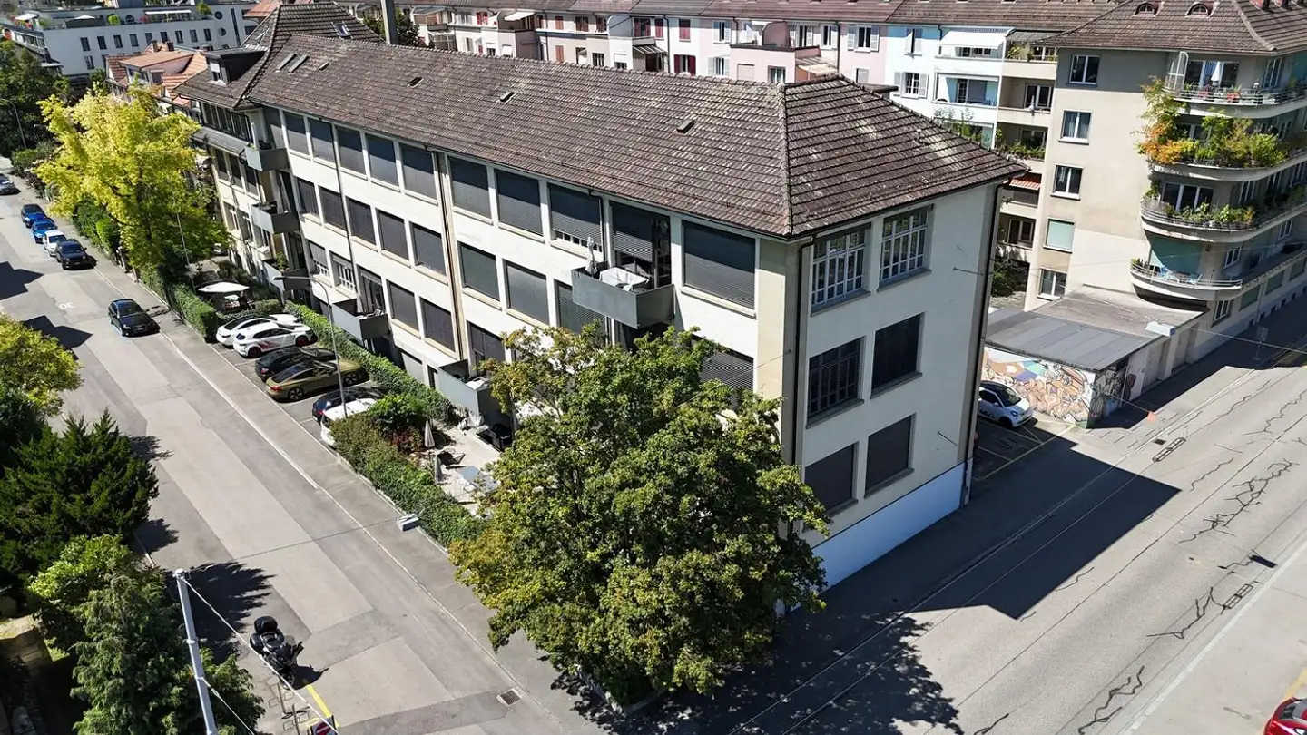 Loft à louer - Rue Du Faucon / Falkenstrasse 44, 2502 Biel/Bienne
